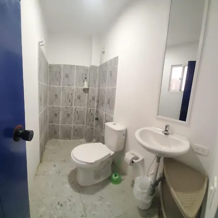 Hotelito La Aventura, Ac Private Wc Near The Old Town, No Tax Pensión
